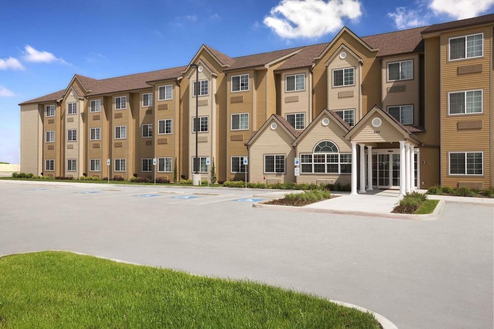 Quality Inn & Suites Kenedy - Karnes City Exterior foto