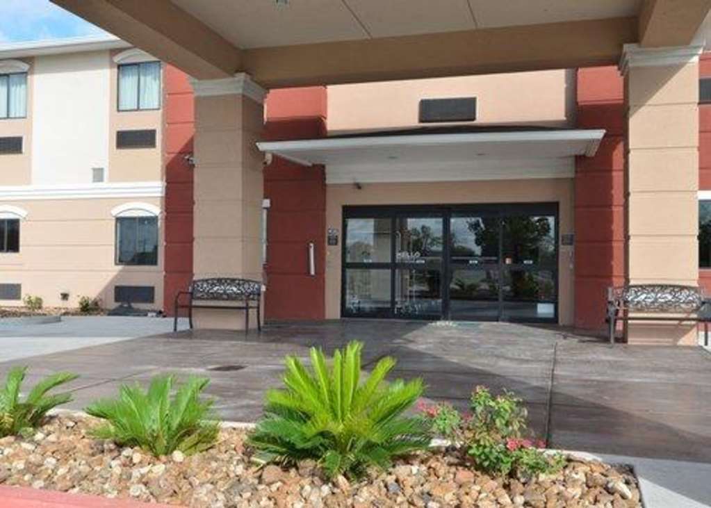Quality Inn & Suites Kenedy - Karnes City Exterior foto